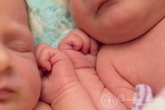 newborn photography, twins, chattanooga, tn, portraits, "christine lewis photography", baby, details, hands