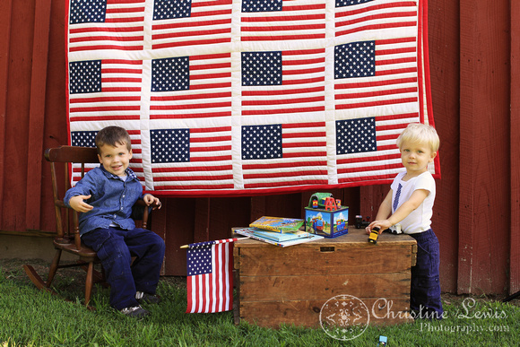 child, portraits, professional, chattanooga, tn, tennessee, patriotic, red, white, blue, american flag, quilt, clothes line, 2 year old, blonde, boy, pictures, photographs, toys, brothers, four year old