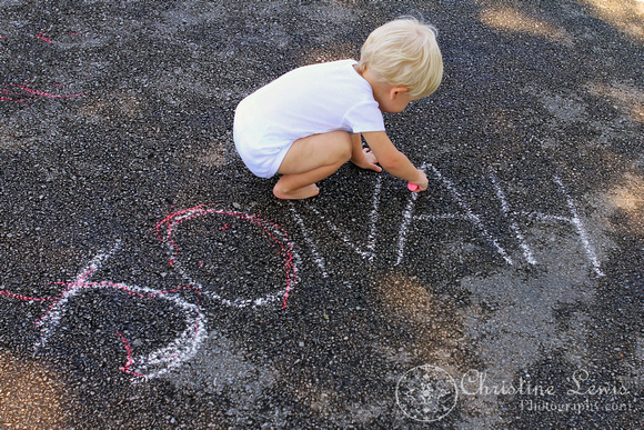 child, portraits, professional, chattanooga, tn, tennessee, 2 year old, blonde, boy, pictures, photographs, sidewalk chalk, jonah, name, summer