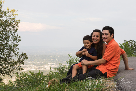family photo shoot, portraits, photographs, pictures, professional, &quot;christine lewis photography&quot;, rock city, chattanooga, tn, tennessee, lookout mountain, pointe park