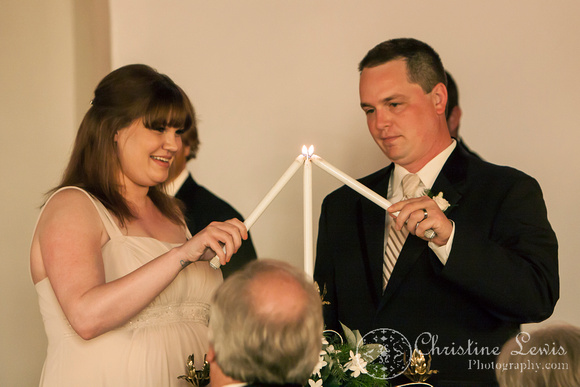 wedding, chattanooga, tennessee, tn, the wedding chapel of chattanooga, unity candle, bride, groom, lighting
