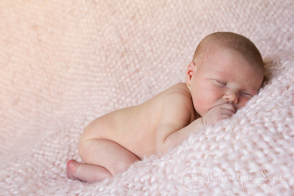 newborn session, chattanooga, tn, professional, christine lewis photography, soddy daisy, tennessee, classic, pink