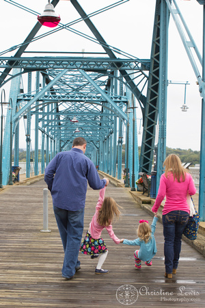 family portrait chattanooga tennessee tn christine lewis photography downtown pink blue girls parents walnut st bridge playing walking