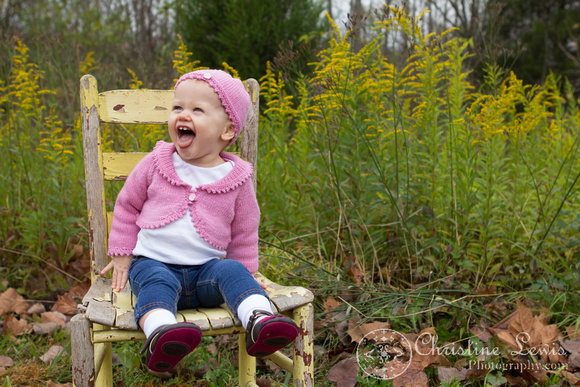 child photo shoot, chattanooga, tennessee, tn, professional, lifestyle, yellow, pink, girl, one year old, flowers