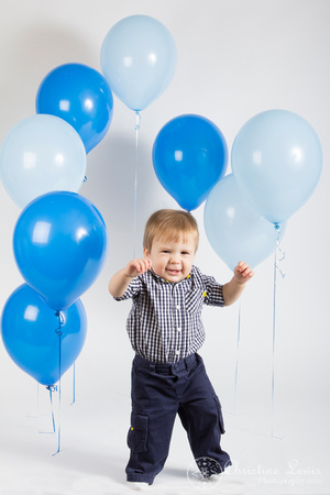 one year old, blue, balloons, portraits, professional, chattanooga, tn, tennessee, hixson, studio, &quot;christine lewis photography&quot;, walking