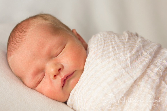newborn portrait chattanooga tn &quot;christine lewis photography&quot; sleeping white classic professional