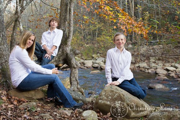 family portrait chattanooga tennessee professional &quot;christine lewis photography&quot; cumberland trail boys creek