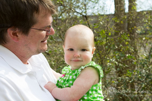 family portrait, professional, chattanooga, tn, tennessee, &quot;christine lewis photography&quot;, child, baby, daddy