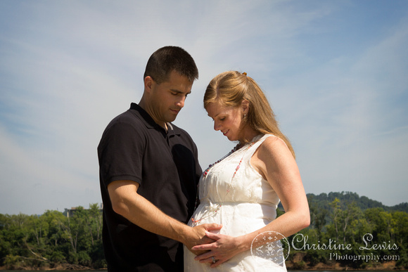 maternity photo shoot, Chattanooga, TN, downtown, "Christine lewis photography", professional, portrait