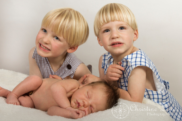 newborn portrait photo shoot, baby boy, chattanooga, tn, &quot;christine lewis photography&quot;, big brothers