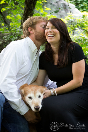 maternity session photo shoot portraits chattanooga, tn &quot;christine lewis photography&quot; natural outdoor dog laughing