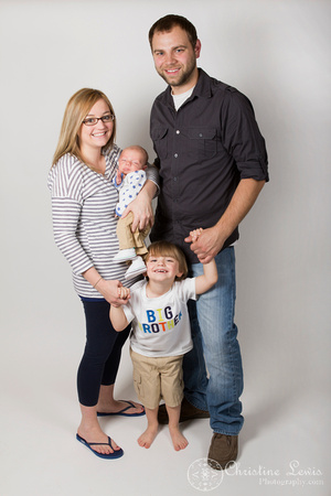 family portrait, professional, hixson, chattanooga, tn, &quot;christine lewis photography&quot;, studio, newborn