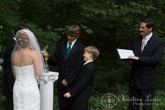 Atlanta wedding, "Christine lewis photography" Chattanooga, TN, professional, bride and groom, ceremony, family, children, unity sand