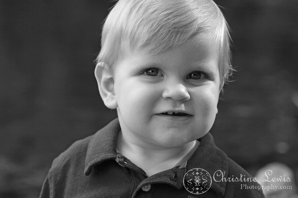 children, portraits, lifestyle, photographs, pictures, professional, laugh, boy, lake, chattanooga, tn, soddy daisy, tennessee, black and white