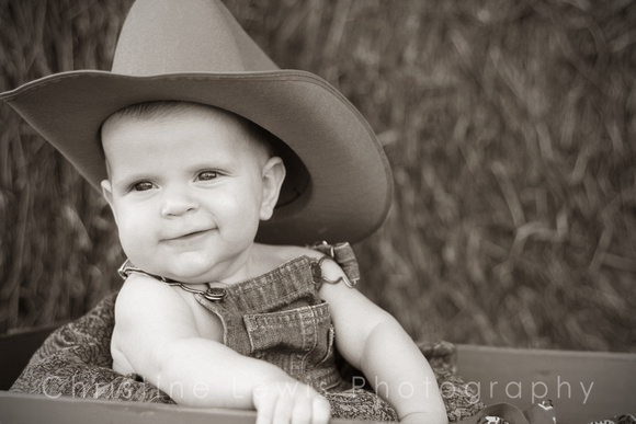 Chattanooga, TN, Tennessee, babies, baby, boy, children, "christine lewis photography", cowboy, gallery, hat, hay, images, in, lifestyle, love, monochrome, old, one, photographer, photography, photos,