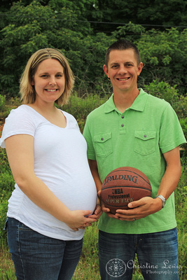 old woolen mill, cleveland, tennessee, tn, maternity, professional photographer, portraits, basketball, funny, cute, couple, first time parents