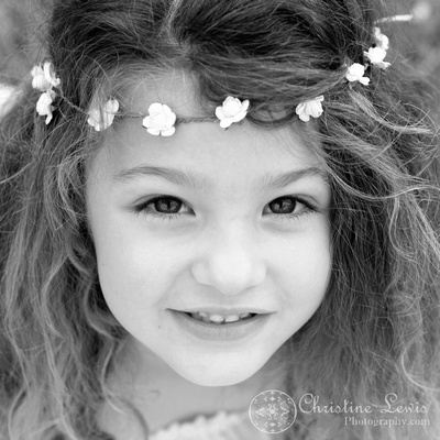 girls, vintage, dresses, curly, brown hair, children, artistic, portraits, photographs, pictures, chattanooga, tennessee, tn, square, black and white, monochrome, looking up