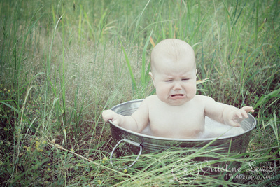 baby photography, dayton, tn, tennessee, photographs, portraits, pictures, professional, 6 month old, girl, baby, outdoor, natural, tall grass, tub, bubble bath, upset, sad