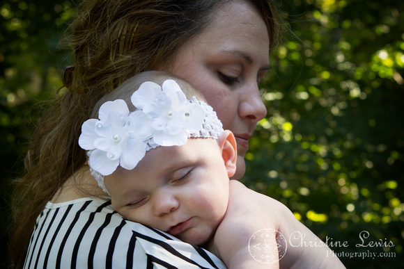 baby portrait photo shoot, chattanooga, tn, three months old, children, "Christine Lewis Photography", outdoor, sleeping, mother, daughter