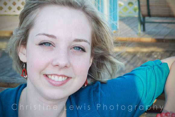 Chattanooga, TN, Tennessee, blonde, blue, bridge, "christine lewis photography", freshmen, gallery, girl, head, high, images, in, lifestyle, photographer, photography, photos, pictures, school, senior