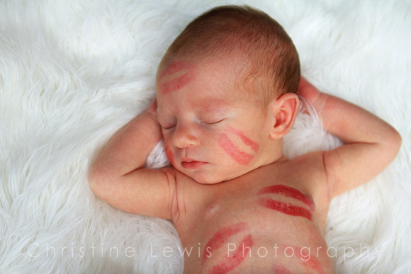 chattanooga, infant, newborn, photography, pictures, portraits, professional, tennessee, tn, relaxed, kisses, funny, lipstick, lips, boy