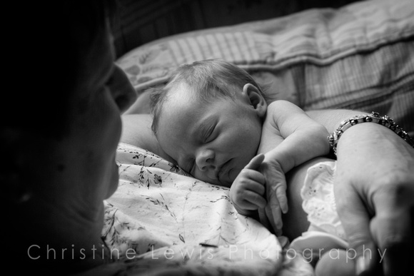 professional portraits Chattanooga, TN "Christine Lewis Photography" newborns lifestyle babies infants