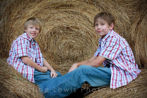 Chattanooga, TN, Tennessee, big, brothers, children, "christine lewis photography", gallery, hay, images, in, kids, laughing, lifestyle, photographer, photography, photos, pictures, portraits, rustic,