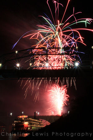 Chattanooga, "Dixie Queen", TN, Tennessee, dark, fireworks, "grand illumination", night, "walnut street bridge"